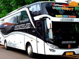 Sewa bus pariwisata di Madiun terbaru